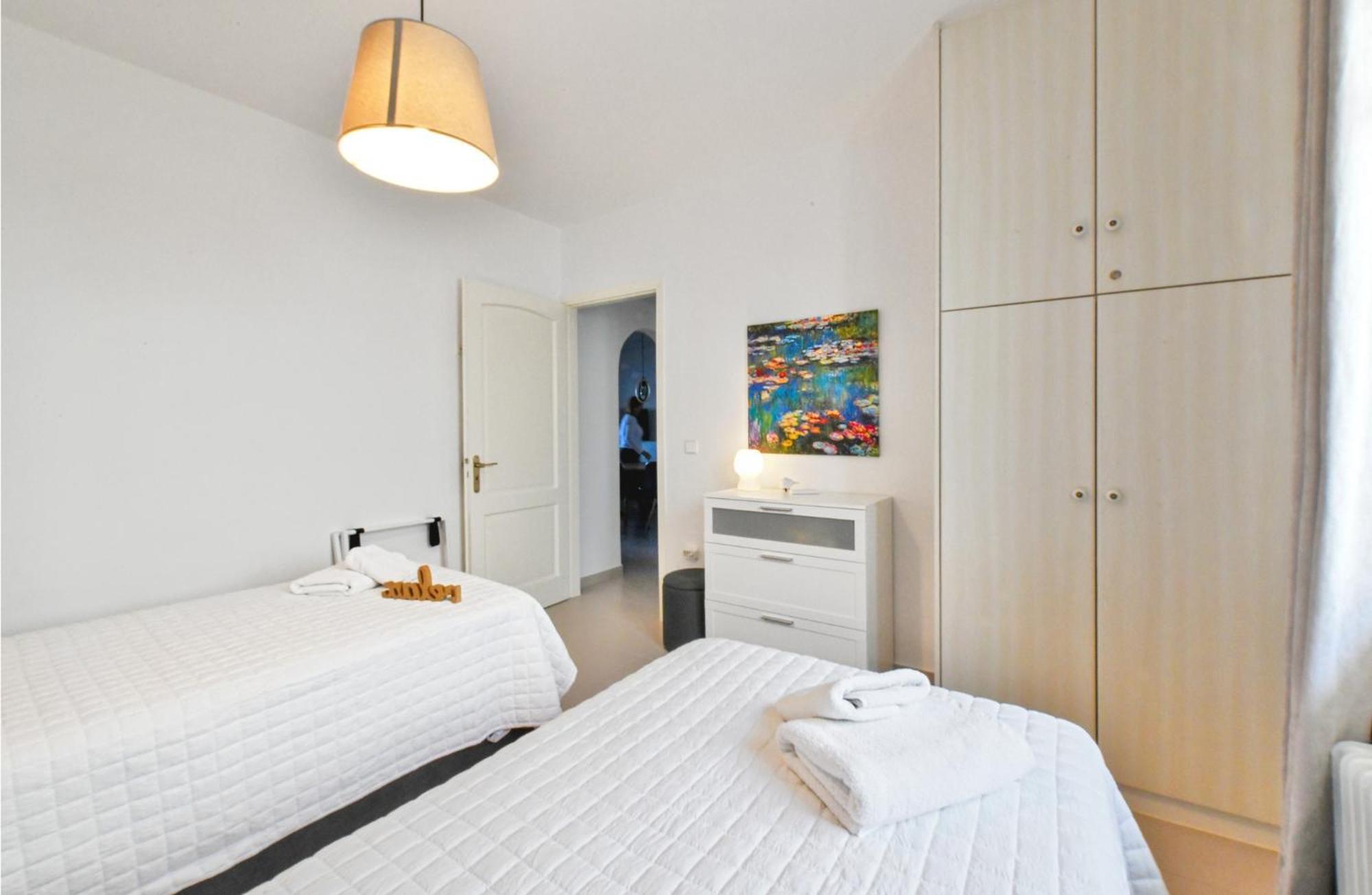 Amazing 2 Bedroom Apartment Overlooking The Marina Of Vourkárion Extérieur photo